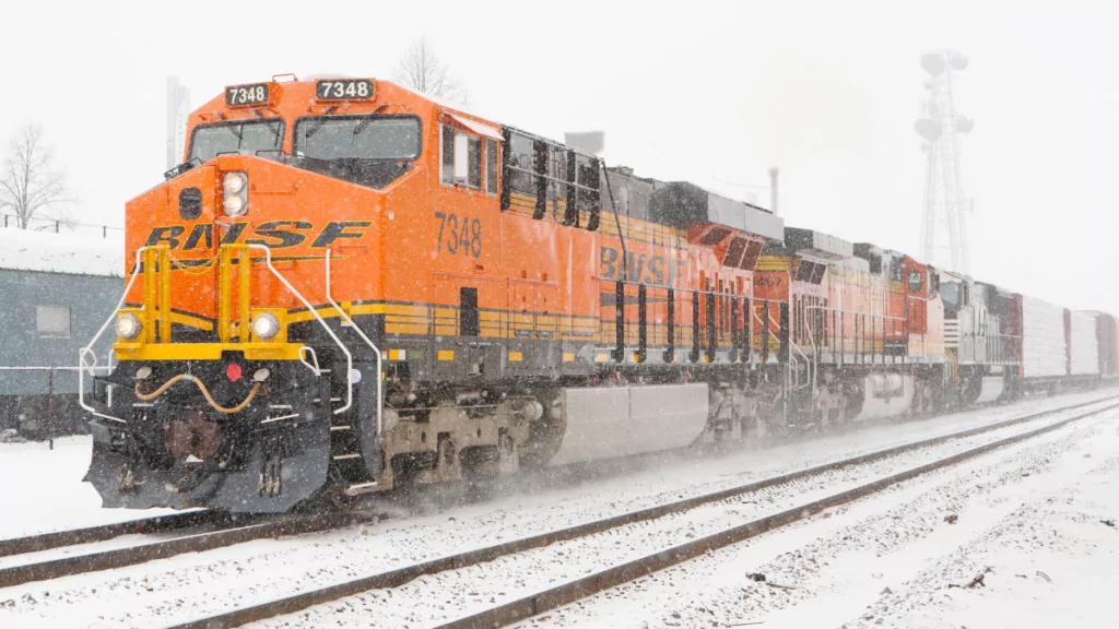 BNSF train